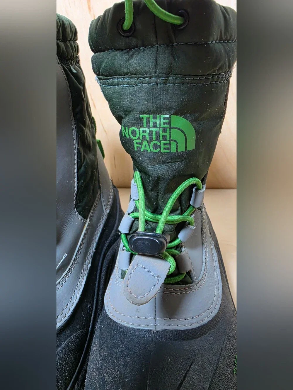 The North Face Kids' Alpenglow Winter Boots
